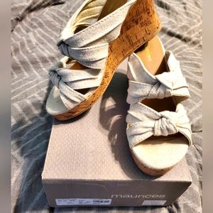 Size 7 Maurices Wedges